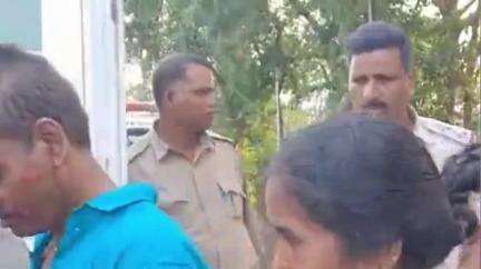 ବସ୍ତା: କୁଣ୍ଡପୁର ଛକରେ ଭାରସାମ୍ୟ ହରାଇ କୁକୁର ଧକ୍କା ଦେଇ ବାଇକ ଚାଳକ ଆହତ,ବସ୍ତା ଡାକ୍ତରଖାନାରେ ଭର୍ତ୍ତି