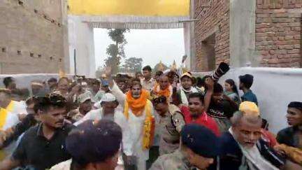 इस वीडियो को पूरा देखिए, आपको अंदाज़ा हो जाएगा। जय बिहार!
#bihar #jansuraaj