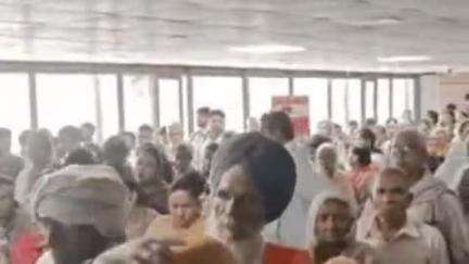 अम्बाला: अंबाला: अस्पतालों में गंदगी पर भड़कीं हेल्थ डायरेक्टर, कोरोना तैयारियों का जायजा लेने पहुंची