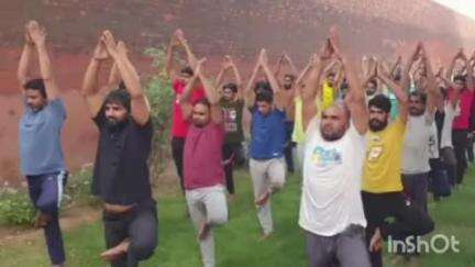 पलवल: पलवल जेल में कैदियों ने किया योग, अंतर्राष्ट्रीय योग दिवस की तैयारियों में पुलिस स्टाफ ने भी लिया भाग