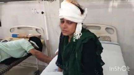 बिजनौर: गांव मालीवाला में गांव के दबंगों ने मां-बेटी के साथ की मारपीट, किया घायल