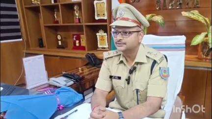 मंझिआंव: मझिआंव के टढ़हे के ग्रामीणों ने बालू खनन को लेकर पुलिस अधीक्षक को दिया आवेदन
