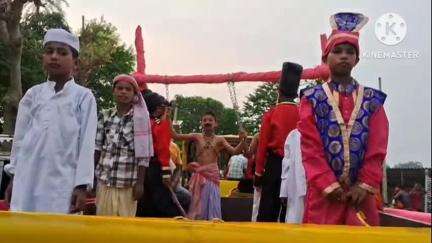 भगवानपुर: बसही गांव स्थित ज्ञान निकेतन शिक्षण संस्थान ने अपनी 25वीं वर्षगांठ रजत जयंती के रूप में मनाई