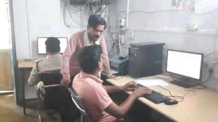 मुरैना नगर: सिंगल बस्ती में घर के सामने शराब पीने से मना करने पर चार लड़कों ने एक युवक के साथ की मारपीट, थाने में शिकायत दर्ज