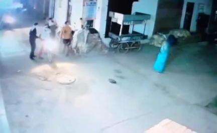 ग्वालियर गिर्द: न्यू विजय विहार कॉलोनी में बाइक छूने को लेकर हुए विवाद में दबंगों ने की फ़ायरिंग, वीडियो आया सामने
