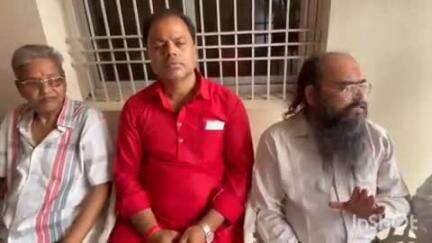 गढ़वा: गढ़वा में हिंदू समाज ने प्रेस कॉन्फ्रेंस कर विशेष समुदाय पर श्मशान भूमि पर अतिक्रमण का आरोप लगाया