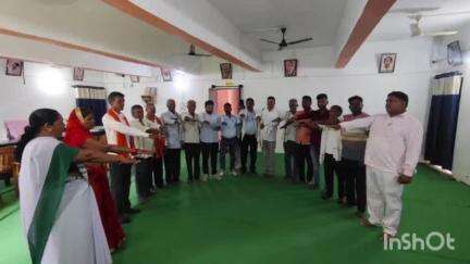 भवनाथपुर: भवनाथपुर प्रखण्ड के मकरी में शनिवार सुबह 11 बजे पंचायत स्तरीय समीक्षा बैठक आयोजित हुई