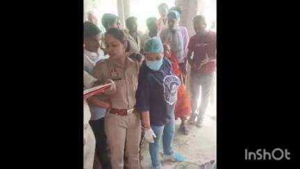 महसी: बरवलिया में विवाहिता ने फांसी लगाकर की आत्महत्या, मायके वालों ने प्रताड़ना का लगाया आरोप, पुलिस जांच में जुटी