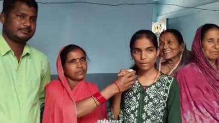 डोमचांच: UGS +2 हाई स्कूल मसमोहना की मुस्कान कुमारी विज्ञान संकाय में कोडरमा की जिला टॉपर
