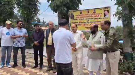बेरीनाग: चौकोडी में दर्जा राज्य मंत्री का किया गया स्वागत