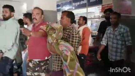 बैतूल नगर: ग्राम पांढुर्णा में पानी के टांके में डूबने से 5 वर्षीय बालिका की हुई मौत, पोस्टमार्टम के बाद परिजनों को दिया गया शव