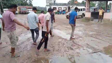 জামপুইজলা: কাঁঠালিয়া মোটর স্ট্যান্ডের বেহাল দশা, দ্রুত সংস্কারের দাবি জানান চালক সহ পথচারী #jansamasya