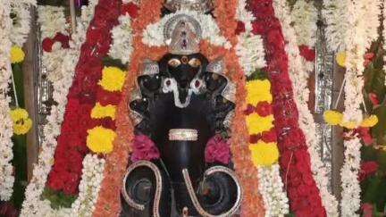 రాప్తాడు: పంపునూరులో సుబ్రమణ్య స్వామి కళ్యాణోత్సవంలో పాల్గొని విజయవంతం చేయాలని  పిలుపునిచ్చిన ఆలయ కార్యనిర్వాహణ అధికారి బాబు