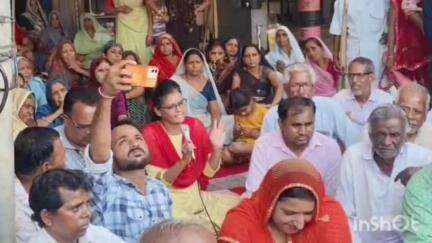 थांदला: खवासा में नर्मदा के पानी की मांग को लेकर ग्रामीणों का 5 घंटे से अधिक धरना, आश्वासन के बाद समाप्त