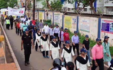 नोआमुंडी: नोआमुंडी में विश्व तंबाकू निषेध दिवस पर जागरूकता रैली और सत्र का आयोजन किया गया