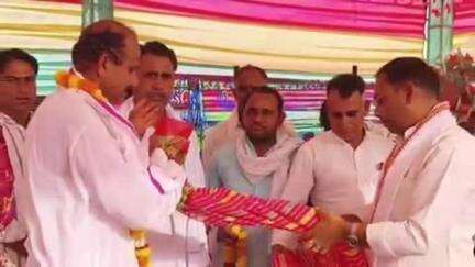 सपोटरा: गोरधनपुरा में विद्युत विभाग के अधिशासी अभियंता के सेवानिवृत्ति समारोह में MLA हंसराज ने की शिरकत, ग्रामीणों ने किया स्वागत