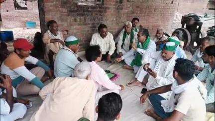 सहसवान: बिचोला टप्पा जामिनी के मुनेंद्र का शव न मिलने और एफआईआर दर्ज न होने पर भाकियू टिकैत का प्रतिनिधि मंडल पहुंचा
