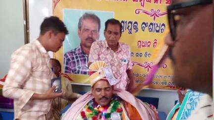 ସଦର: କେସିଙ୍ଗା ବ୍ଳକ ଅଧିନସ୍ଥ ମଶାଣିବନ୍ଧ  ହାଇସ୍କୁଲ ର ପ୍ରଧାନ ଶିକ୍ଷକ ବଂଶିଧର  ରାଉତଙ୍କ ବିଦାୟ କାଳୀନ ସମ୍ବର୍ଦ୍ଧନା ସମାରୋହ ଅନୁଷ୍ଠିତ