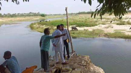 तिलहर: कटरा विधायक वीर विक्रम सिंह प्रिंस ने जैतीपुर विकासखंड क्षेत्र में कई विकास कार्यों का शिलान्यास और लोकार्पण किया