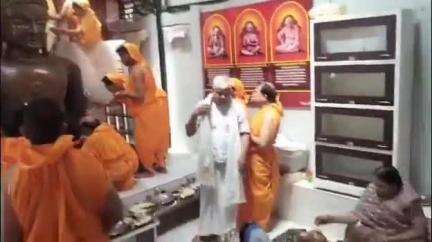अशोक नगर: जैन मिलन सेंट्रल ने श्रुत पंचमी महापर्व पर देव मंदिर तूमेंन में किया विशेष कार्यक्रम