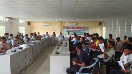 দাংতল ৰাজহ চক্ৰ: কাজলগাঁৱত চিৰাং জিলা ক্ৰীড়া সন্থাৰ বাৰ্ষিক অধিৱেশন সম্পন্ন,সাংসদ জয়ন্ত বসুমতাৰী সন্থাৰ সভাপতি হিচাপে নিৰ্বাচিত