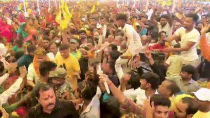 Bihar:- बिहार बदलाव यात्रा के दौरान बिहार की जनता ने बरसाया खूब प्रेम 💛#jansuraaj #jansuraajpadyatra #prashantkishor