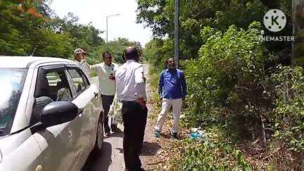 చెన్నూరు: మంచిర్యాల నుంచి రామకృష్ణాపూర్‌కు బస్సు సేవలను ప్రారంభించడానికి రూట్ మ్యాప్‌ను పరిశీలించిన ఆర్టీసీ డిపో మేనేజర్ శ్రీనివాస్