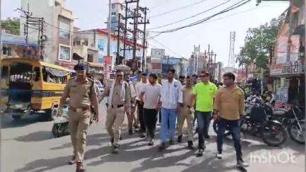 मंदसौर: भीम आर्मी की बैठक में विवाद, 6 गिरफ्तार, विभिन्न धाराओं में केस दर्ज, कोर्ट ले जाते समय का वीडियो आया