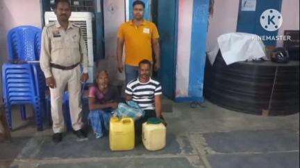 रायगढ़: जूटमिल पुलिस ने ग्राम गुड़गहन में दबिश देकर अवैध शराब बिक्री करते दो आरोपियों को किया गिरफ्तार, 25 लीटर महुआ शराब बरामद