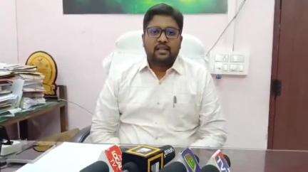 రేషన్ సరుకులు సక్రమంగా పంపిణీ చేయాలి అర్బన్ తాసిల్దార్ జితేంద్ర