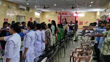 ଦେବଗଡ: ଜିଲ୍ଲା ମୁଖ୍ୟ ଚିକିତ୍ସାଳୟରେ ବିଶ୍ୱ ତମାଖୁ ବର୍ଜନ ଦିବସ ପାଳିତ