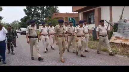 लोहरदगा: विश्व तंबाकू निषेध दिवस पर न्यू पुलिस लाइन में शपथ ग्रहण समारोह आयोजित