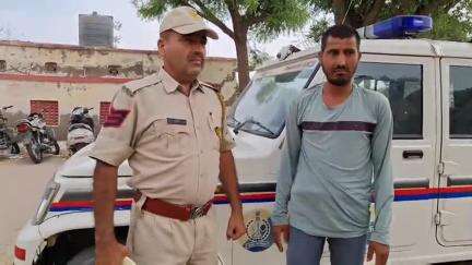 चूरू: गांव दांदू में माता-पिता से लड़ाई झगड़ा कर रहे बेटे को सदर पुलिस ने किया गिरफ्तार, एसडीएम के समक्ष पेश किया जाएगा