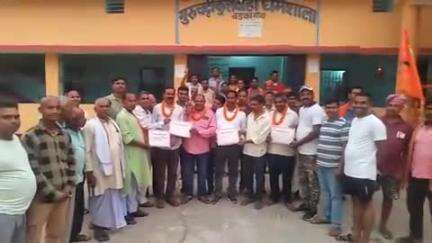 बरकागाँव: गुरु चट्टी कुशवाहा समाज का लोकतांत्रिक तरीके से हुआ चुनाव, संयोजक, अध्यक्ष, सचिव, कोषाध्यक्ष चुने गए