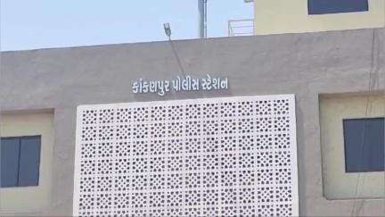 ગોધરા: નવા નદીસર ગામે સગાઈ અટકાવવાની અદાવતે ચાર ઈસમોએ ભેગા થઈને એક પરિવાર સાથે મારામારી કરી હતી