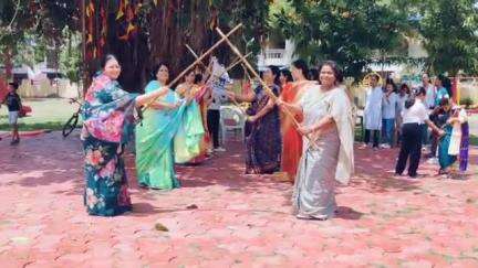 देवास: देवास में आत्मरक्षा हेतु आयोजित दंड प्रशिक्षण शिविर का समापन
