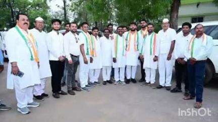 नवागढ़: बेमेतरा शहर के रेस्ट हाउस में कांग्रेसियों ने प्रदेश के पूर्व मंत्रियों का अभिनंदन किया