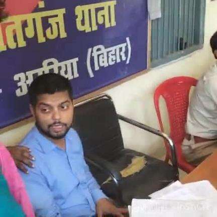 नरपतगंज: नरपतगंज थाना परिसर में आयोजित जनता दरबार में 6 मामलों का किया गया निष्पादन