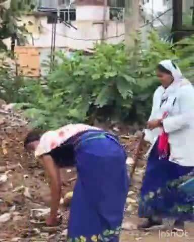 बेरला: बेमेतरा शहर के बाजार में नगर पालिका ने चलाया स्वच्छता अभियान, अध्यक्ष विजय सिन्हा रहे मौजूद