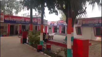 रुदौली: दूसरे गांव के निवासी युवक पर फोटो-वीडियो वायरल करने का आरोप, युवती ने रुदौली कोतवाली में दर्ज कराया मुकदमा
