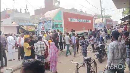 सफीपुर: बांगरमऊ मार्ग पर ट्रैक्टर ट्राली को ओवरटेक करते समय बाइक सवार को लगी टक्कर, बुजुर्ग की मौत और दो व्यक्ति हुए घायल
