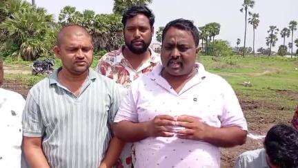 వేములవాడ: నిరుపేదలందరికీ ఇందిరమ్మ డబుల్ బెడ్రూం ఇండ్లు: వేములవాడ మార్కెట్ కమిటీ వైస్ చైర్మన్ కనికారపు రాకేష్