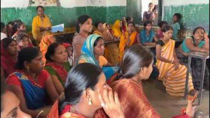बेलागंज: ओर गांव के मध्य विद्यालय में प्रधानाध्यापक की कार्यशैली से नाराज़ अभिभावकों ने किया हंगामा