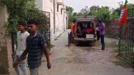 सिवान: नौरंगा गांव में सड़क पार करते समय बाइक की टक्कर से घायल महिला की इलाज के दौरान मौत