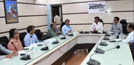 ग्वालियर गिर्द: सांसद कुशवाह ने बाल भवन में मिशन लाइफ के कार्यों की समीक्षा की