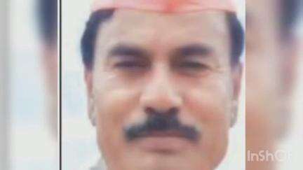 तिवसा: कर्जबाजारी शेतकऱ्याची शेतात गळफास घेऊन आत्महत्या नांदगाव पेठ येथील नांदगाव पेठ पोलीस स्टेशन अंतर्गत घटना