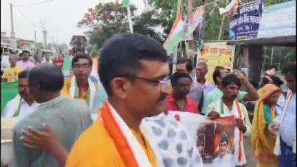 নামখানা: তিরঙ্গাযাত্রা হয় নামখানা উপস্থিত ছিলেন ভারতীয় জনতা পার্টির একাধিক কর্মী ও নামখানার নাগরিক সমাজ