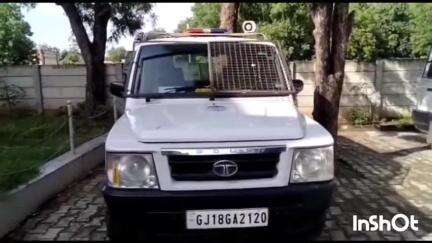 કલોલ: શહેરમાં રહેતા એક યુવાને અગમ્ય કારણોસર પોતાના ઘરે ગળે ફાંસો ખાઈ જીવન ટૂંકાવ્યું, વિસ્તારમાં ભારે ચકચાર મચવા પામી