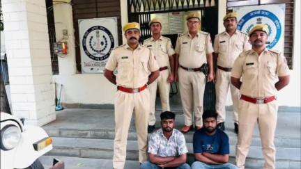 आबू रोड: आबूरोड में सोशल मीडिया पर युवक के साथ मारपीट का वीडियो वायरल, पुलिस ने मामले में 2 लोगों को किया गिरफ्तार