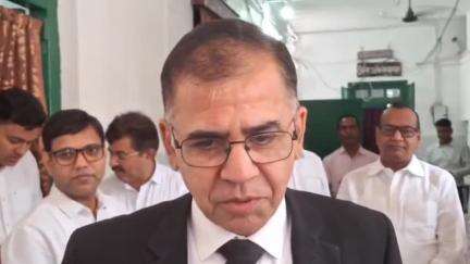 जगदीशपुर: विश्व तंबाकू निषेध दिवस पर भागलपुर व्यवहार न्यायालय की अनूठी पहल, नशा से दूर रहने की शपथ ली